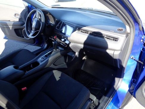 Used 2019 Honda HR-V EX image 13