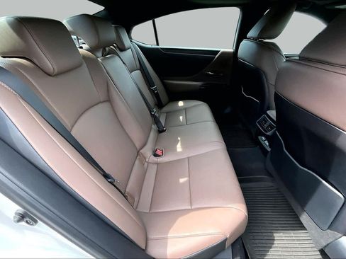 Used 2023 Lexus ES 350 w/ Premium Package FWD image 20