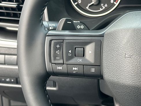 New 2026 Nissan Rogue SV image 25