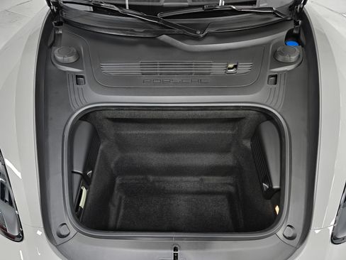Used 2025 Porsche 718 Boxster RWD image 16