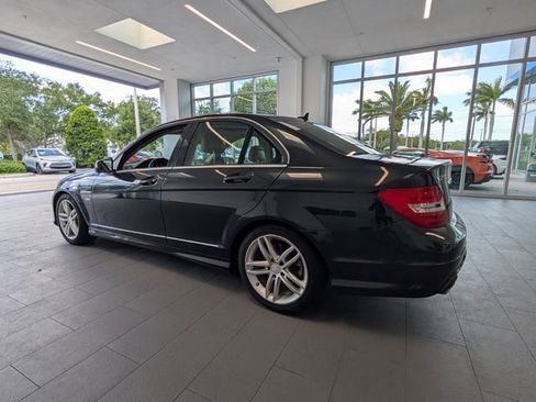 Used 2012 Mercedes-Benz C 250 Sedan image 8