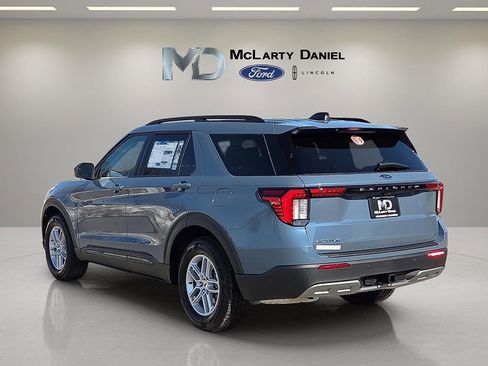 New 2026 Ford Explorer Active w/ Active Comfort Package image 4