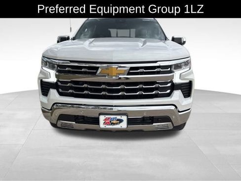 Used 2023 Chevrolet Silverado 1500 LTZ w/ LTZ Premium Package image 2