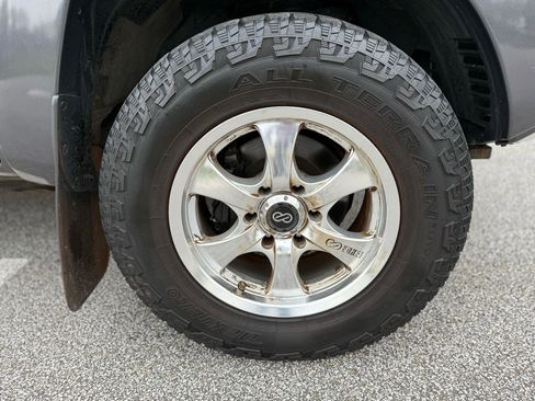 Used 2013 Toyota Tacoma 4x4 Double Cab w/ TRD Off-Road Pkg image 44