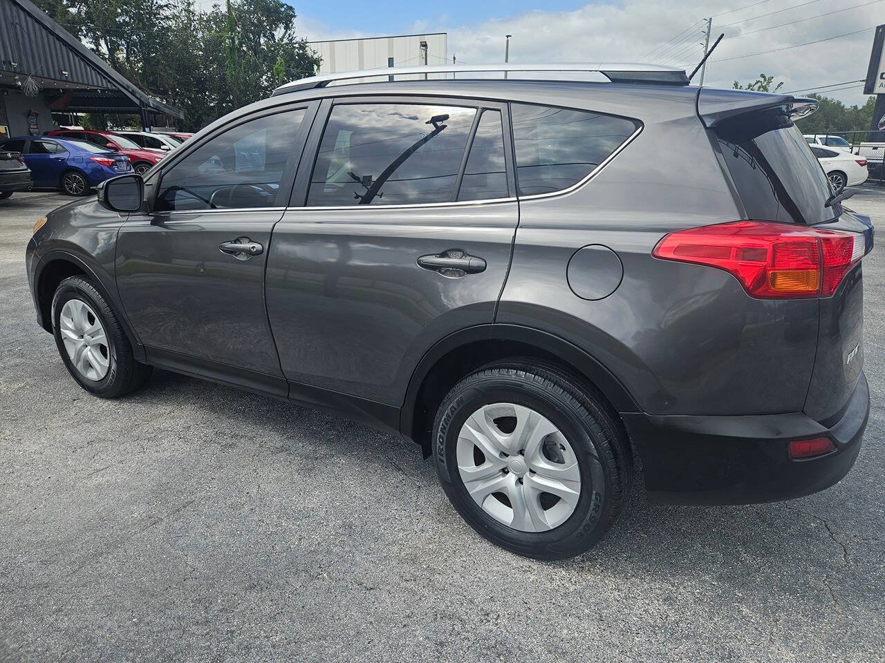 Used 2014 Toyota RAV4 LE FWD image 8
