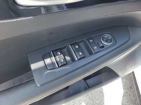 Certified 2023 Kia Forte GT-Line w/ GT-Line Premium Package FWD image 17