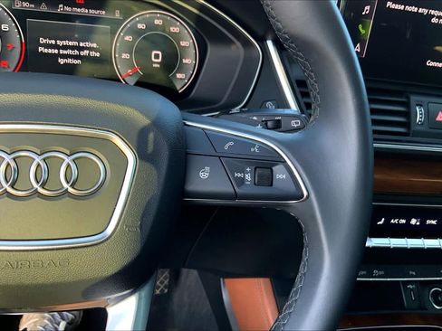 Used 2021 Audi Q5 2.0T Premium Plus w/ Premium Plus Package AWD/4WD image 24
