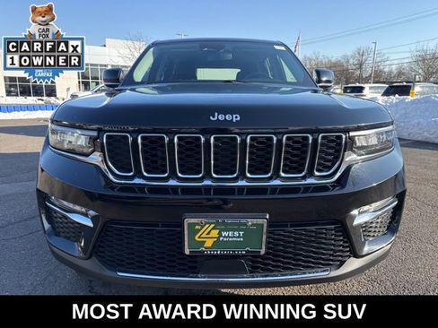 Used 2023 Jeep Grand Cherokee Limited image 2