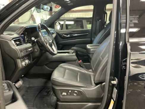 Used 2021 GMC Yukon Denali AWD/4WD image 14