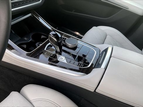 Used 2023 BMW X5 sDrive40i w/ Premium Package image 20