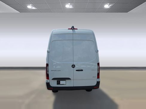 New 2025 Mercedes-Benz Sprinter 2500 image 9