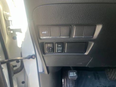 Used 2016 INFINITI QX80 4WD image 22