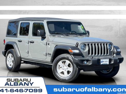 Used 2022 Jeep Wrangler Unlimited Sport S image 1