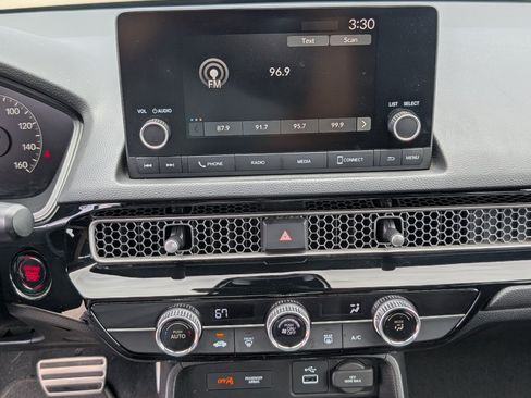 Used 2023 Honda Civic Sport image 16