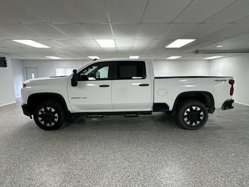 Used 2020 Chevrolet Silverado 2500 Custom w/ Custom Value Package AWD/4WD image 5