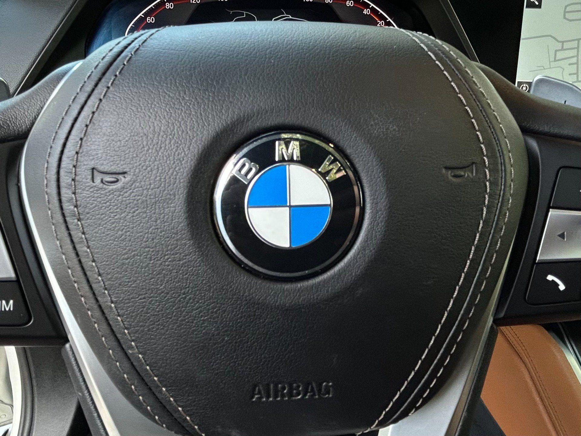 Used 2022 BMW X6 xDrive40i w/ Premium Package AWD/4WD image 25