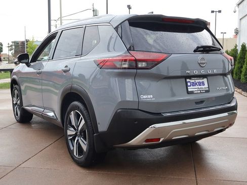 Used 2023 Nissan Rogue Platinum w/ Platinum Premium Package FWD image 4