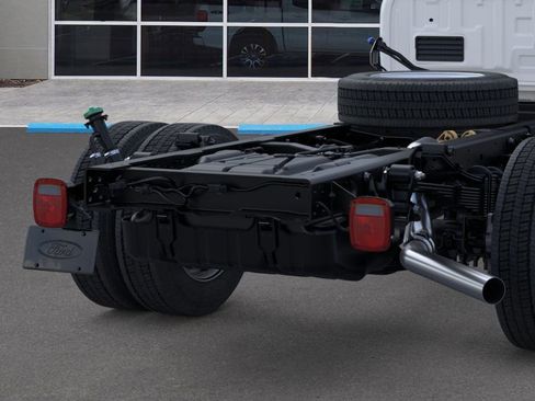New 2026 Ford F450 XL w/ XL Chrome Package image 21