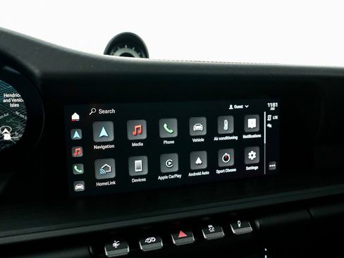 Used 2024 Porsche 911 Carrera GTS image 32