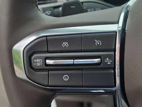 New 2026 GMC Yukon Elevation AWD/4WD image 25