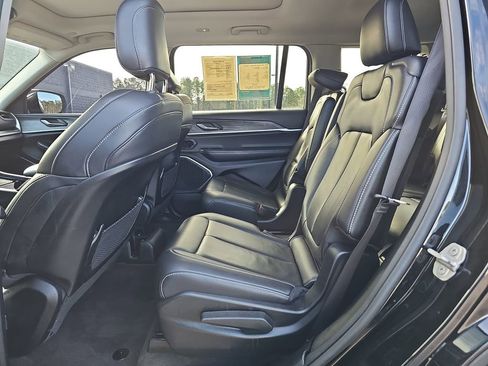 Used 2021 Jeep Grand Cherokee L Limited image 19