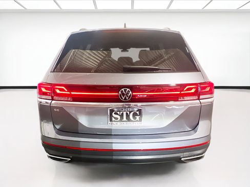 Used 2025 Volkswagen Atlas SE FWD image 5