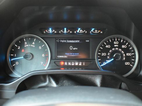 Used 2017 Ford F150 XLT w/ Equipment Group 302A Luxury AWD/4WD image 31