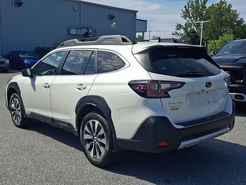 Certified 2023 Subaru Outback Limited AWD/4WD image 6