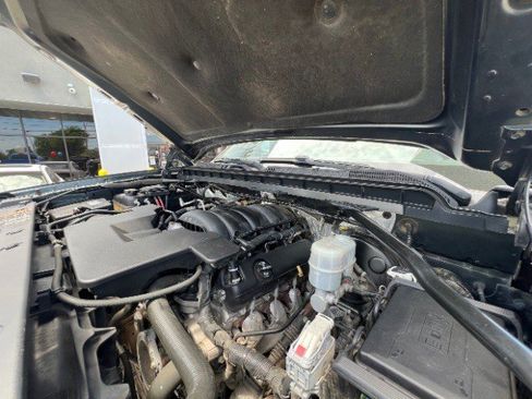 Used 2018 Chevrolet Silverado 1500 LT w/ Texas Edition image 20