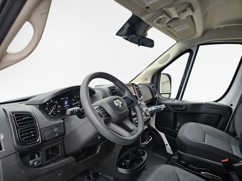 New 2025 RAM ProMaster 2500 w/ Power Group FWD image 31