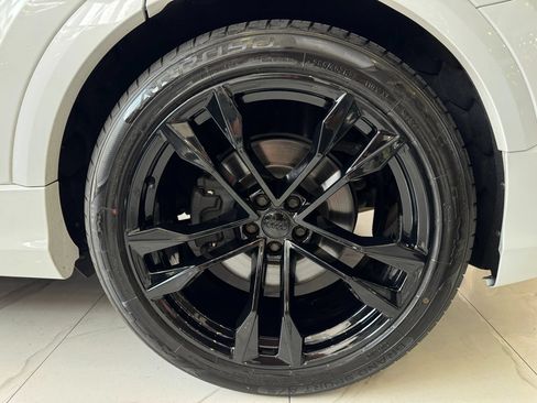 Used 2020 Audi SQ8 Premium Plus AWD/4WD image 9