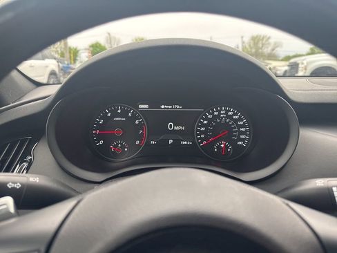 Used 2020 Kia Stinger GT1 AWD/4WD image 13