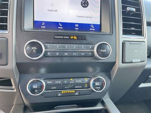 Used 2021 Ford Expedition XLT image 19