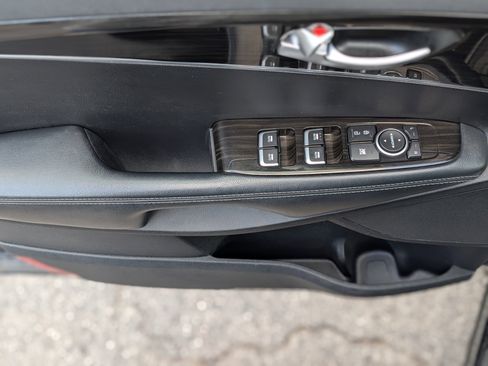 Used 2019 Kia Sorento S image 26