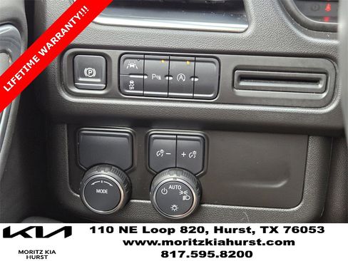 Used 2024 Chevrolet Tahoe LT image 41