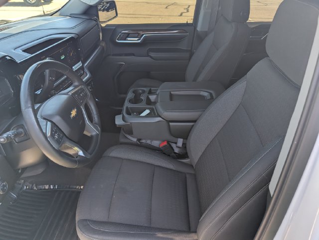 Used 2024 Chevrolet Silverado 1500 LT AWD/4WD image 12