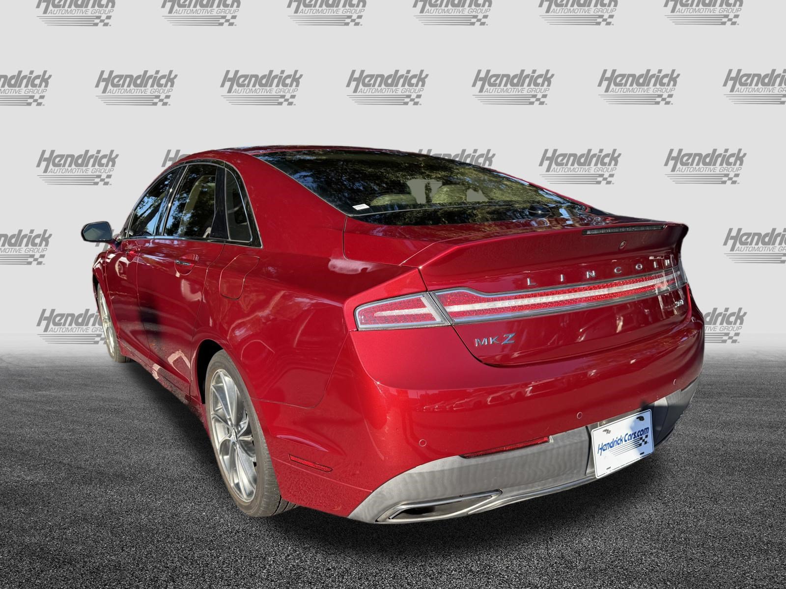 Used 2018 Lincoln MKZ Select w/ Select Plus Package FWD image 7