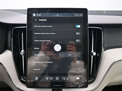 New 2026 Volvo XC60 B5 Ultra w/ Protection Package Premier image 18