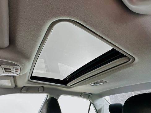 Used 2011 Toyota Corolla S image 24