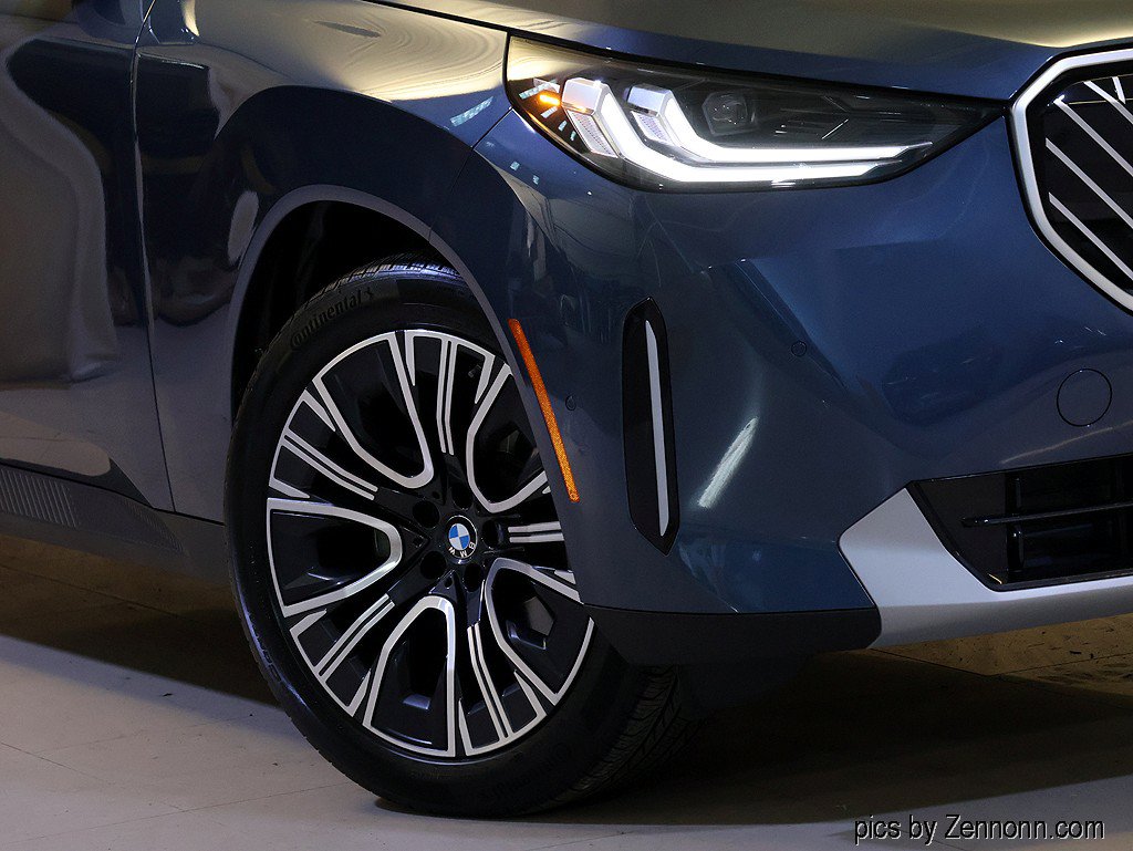 Certified 2026 BMW X3 xDrive30i AWD/4WD image 3