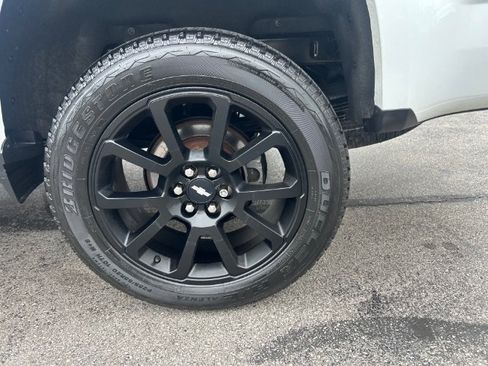 Used 2020 Chevrolet Colorado LT w/ Colorado RST Special Edition AWD/4WD image 21