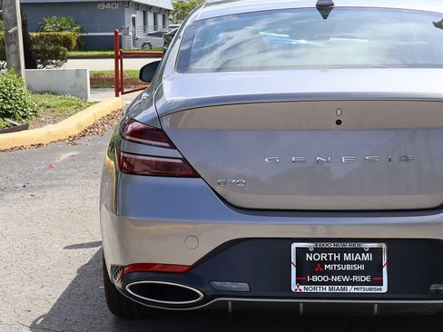 Used 2025 Genesis G70 2.5T image 15