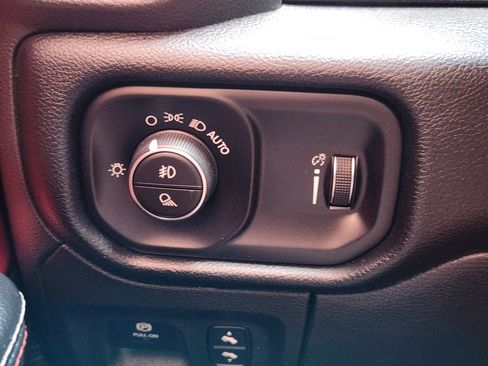 Used 2022 RAM 1500 Rebel w/ Rebel Level B Equipment Group AWD/4WD image 18