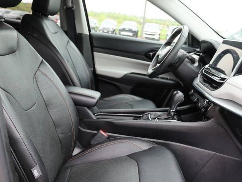 Used 2022 Jeep Compass Limited AWD/4WD image 15