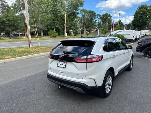 Used 2023 Ford Edge SEL w/ Convenience Package AWD/4WD image 6