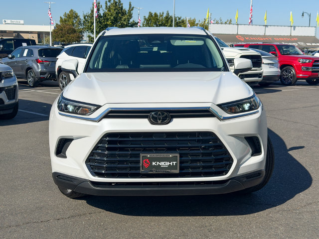 Used 2026 Toyota Grand Highlander AWD Hybrid image 3