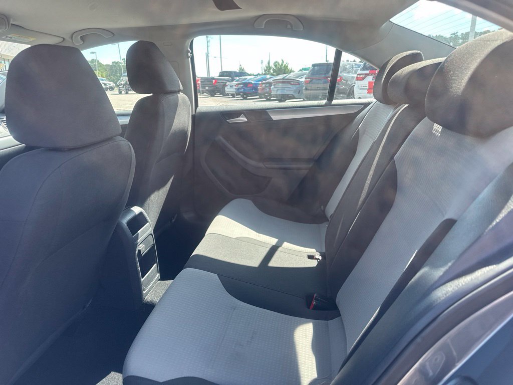Used 2017 Volkswagen Jetta S FWD image 11