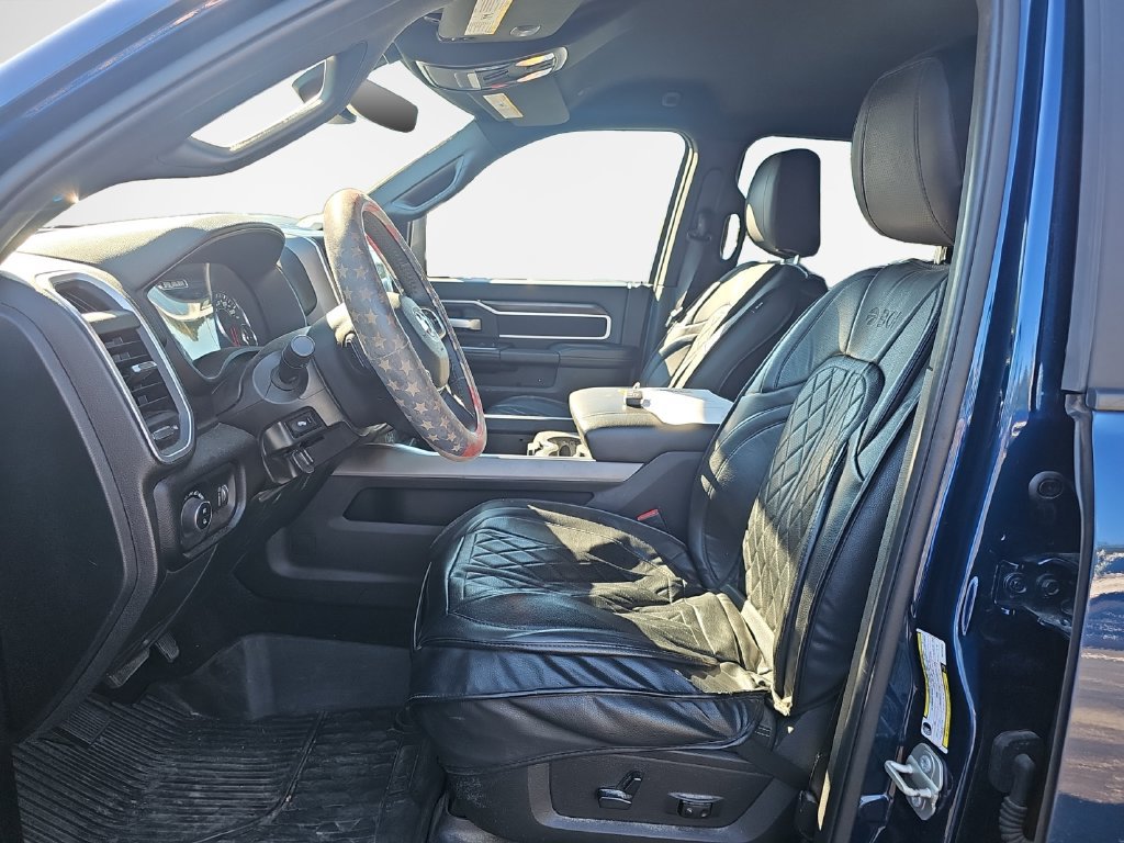 Used 2024 RAM 2500 Big Horn w/ Night Edition AWD/4WD image 12
