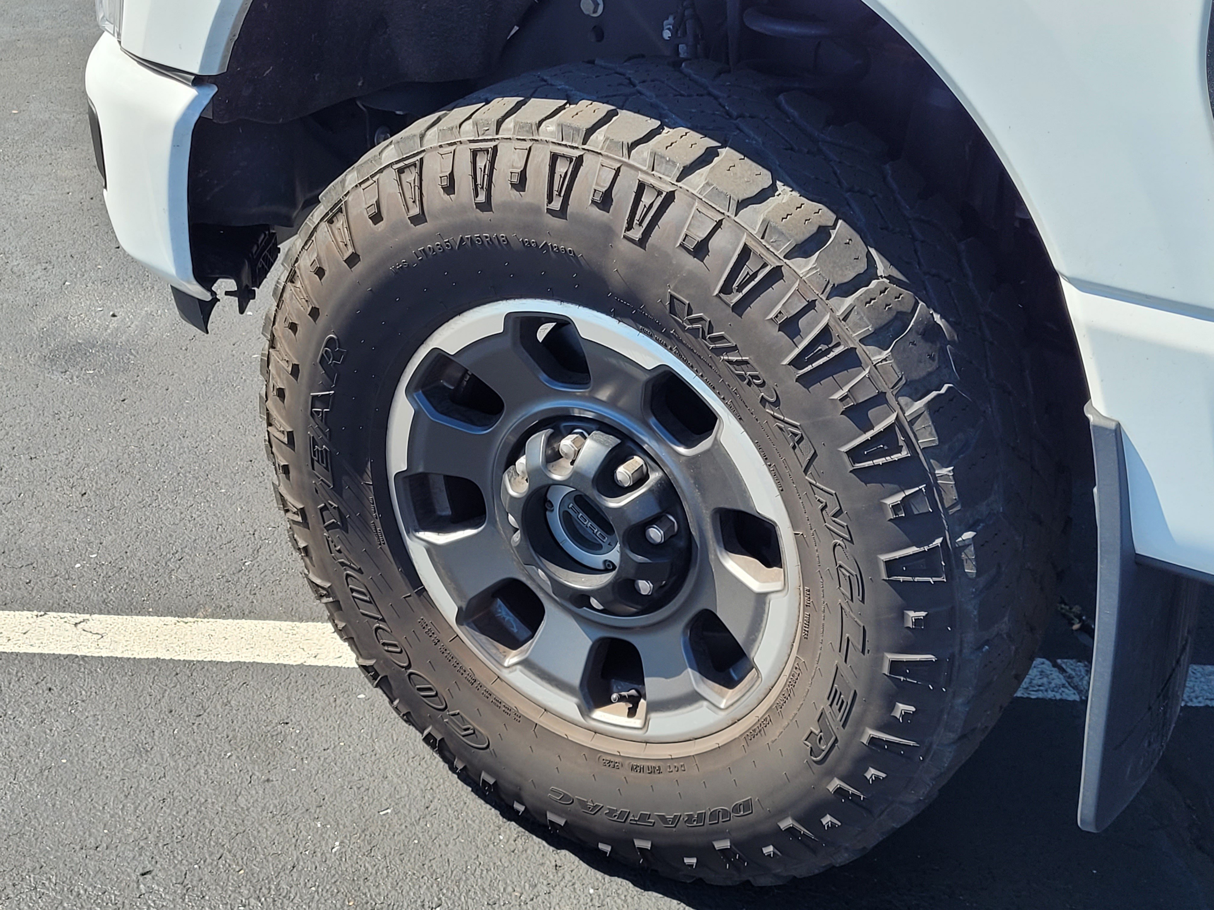 Used 2023 Ford F250 XLT w/ Black Appearance Package AWD/4WD image 10