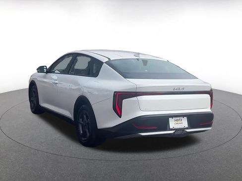 Used 2025 Kia K4 LXS image 11